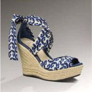 UGG Lucianna Marrakech wedge sandals, size 9